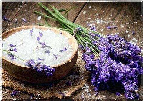 Lavender and salt for dry skin.