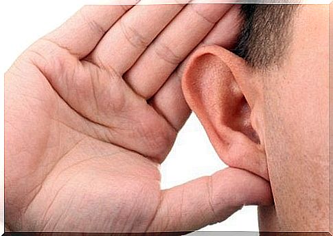 complications of deafness in the ear