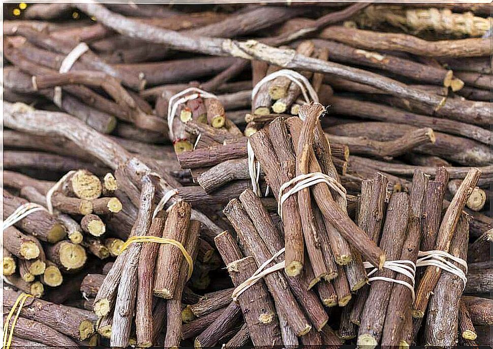 Licorice can improve digestion.