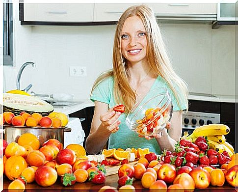 eat fruit to relieve endometriosis