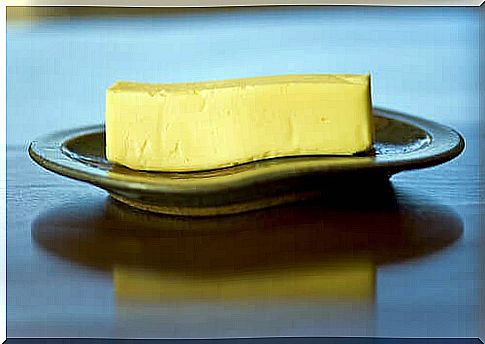 Vegetable margarine is one of the foods containing hydrogenated fats